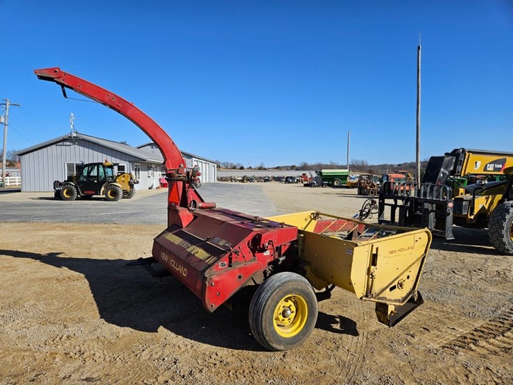 new-holland-892-image-5