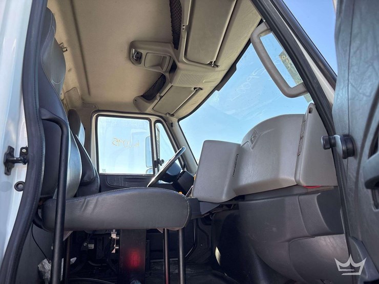 2016-international-workstar-7500-image-35