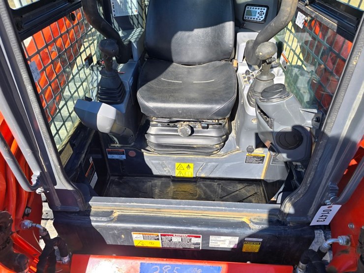 kubota-svl75-2-image-18