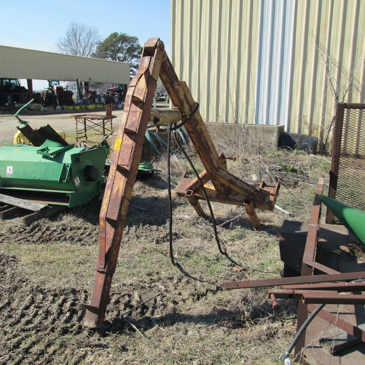 #27282 • 80" 3pt Hyd Boom Pole