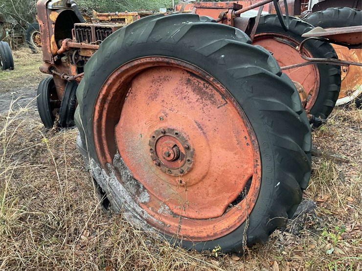 minneapolis-moline-ztu-image-13