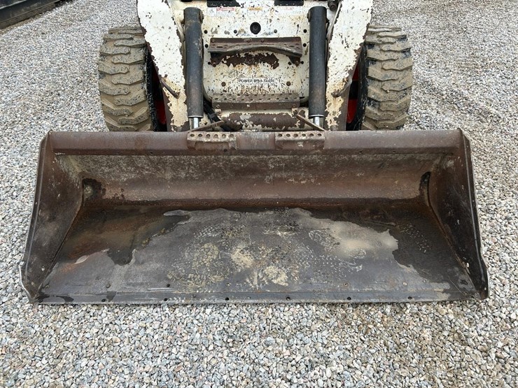 bobcat-s300-image-9
