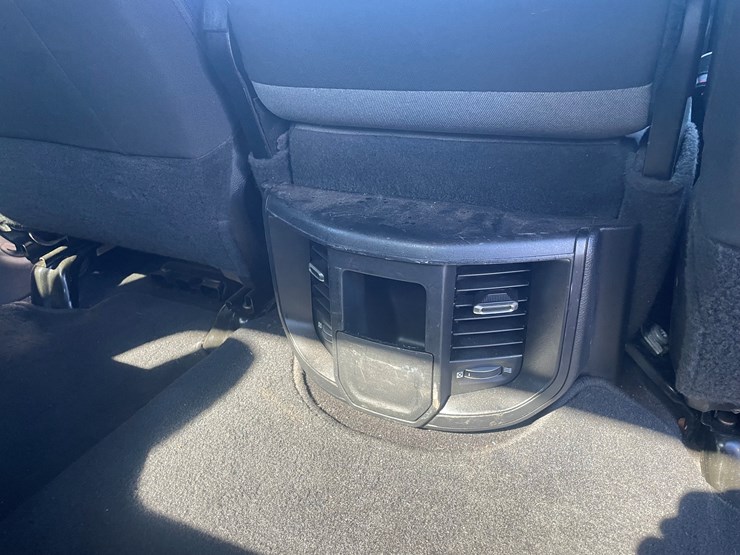 2022-dodge-2500-image-47