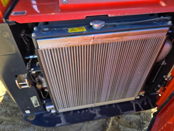 kubota-svl75-2-image-6