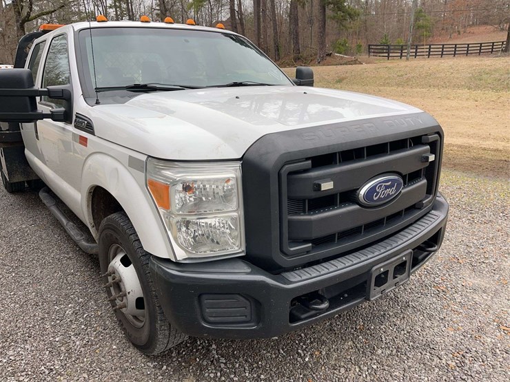 2016-ford-f350-image-16