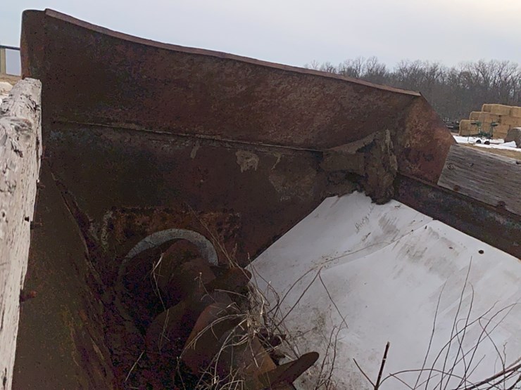 new-holland-3118-image-38