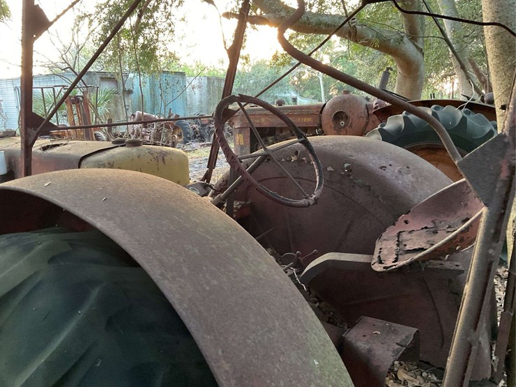 case-parts-tractor-image-13