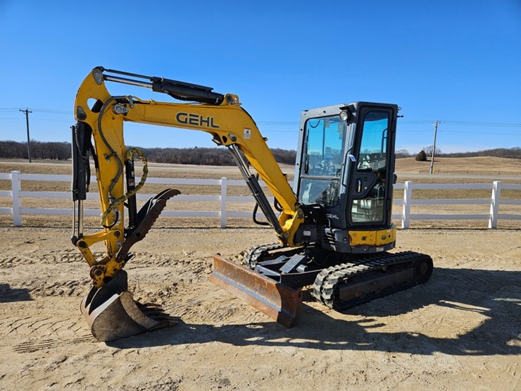 gehl-z35-image-1
