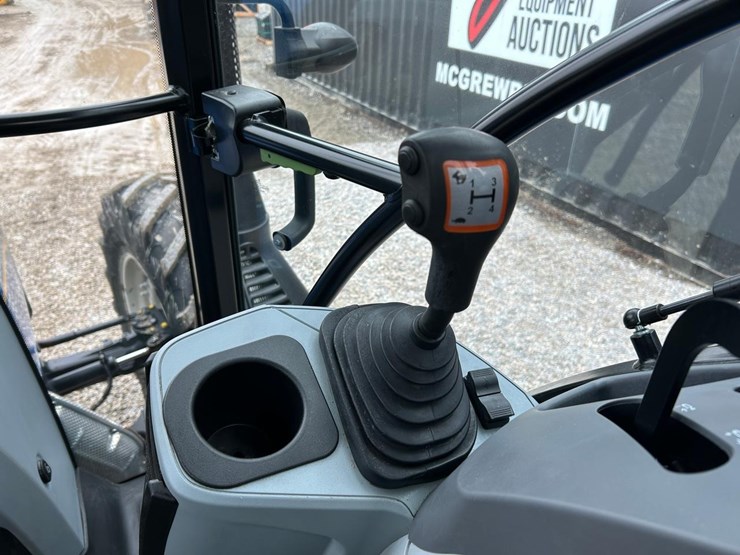 2022-new-holland-ts6.140-image-22