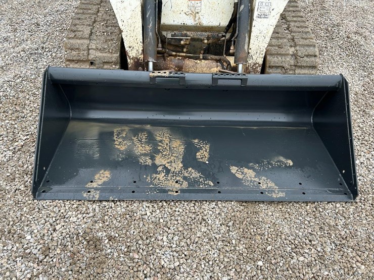 2017-bobcat-t870-image-9