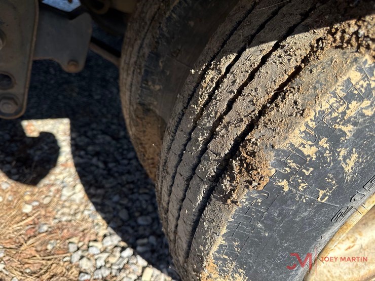 24'-tag-trailer-image-13