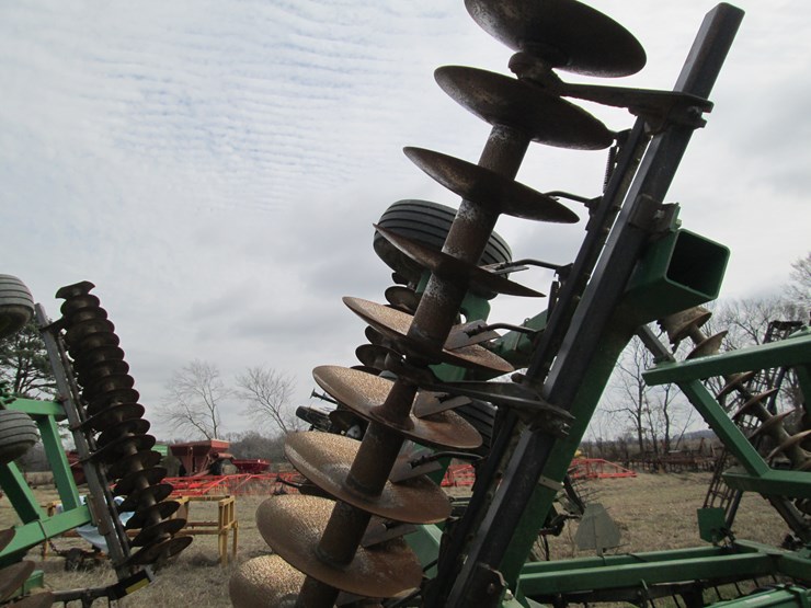 john-deere-637-image-22