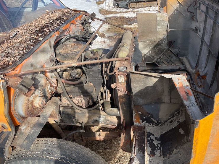 #13018-•-1974-gmc-6500-tractor-(has-wi-title)-image-98