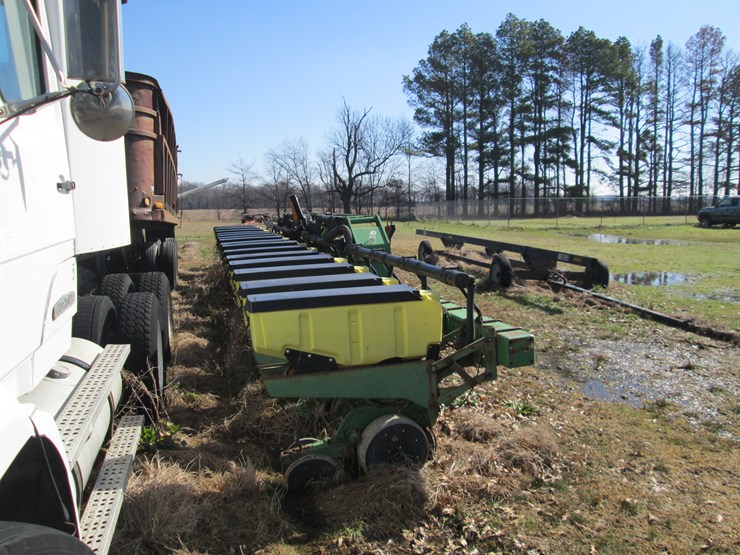 john-deere-1720-image-3