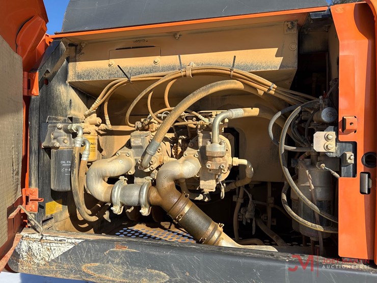 hitachi-zx350-lc-5n-image-8