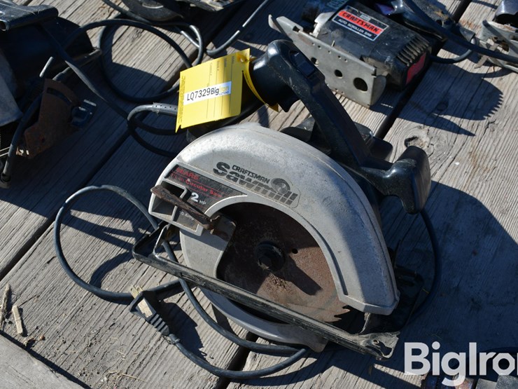 lot-of-power-tools-image-17