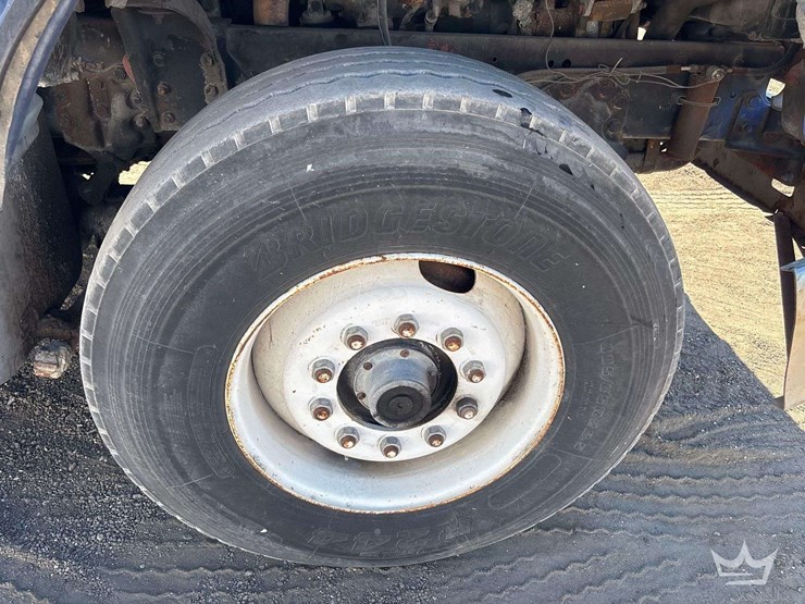 1993-ford-ls9000-image-34