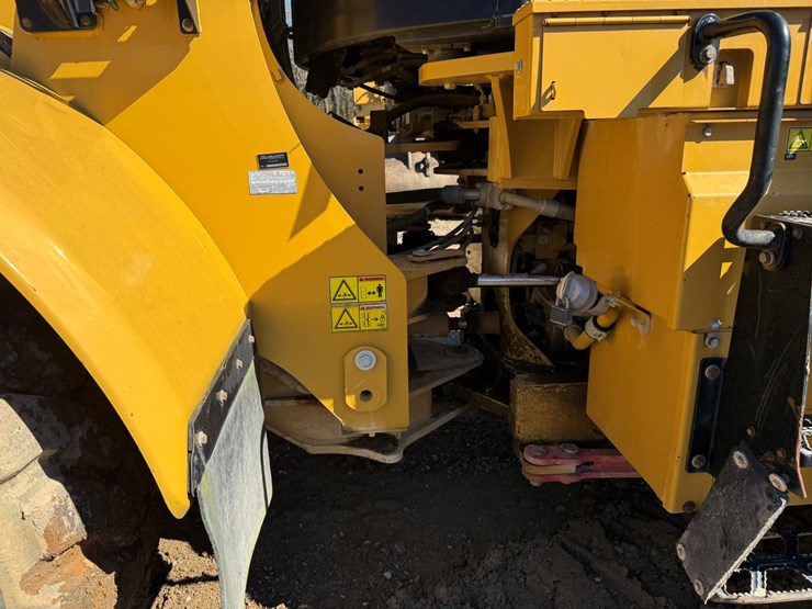 2012-caterpillar-950k-image-35