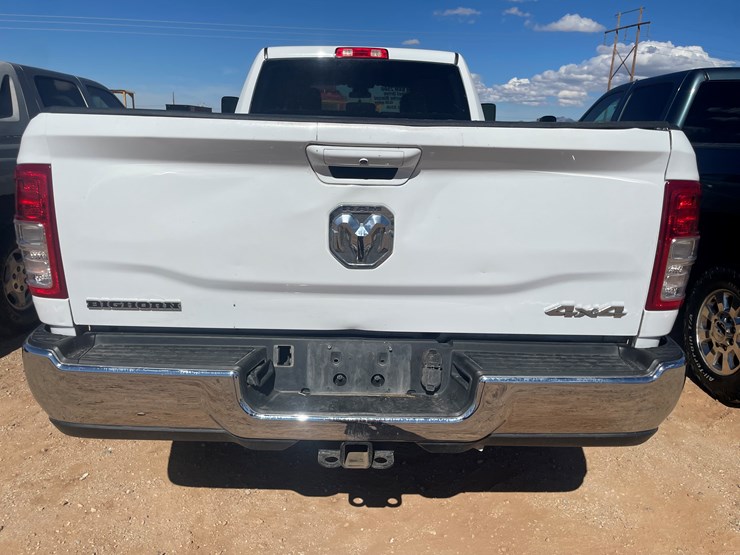 2022-dodge-2500-image-6