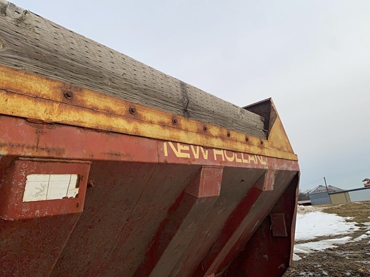 new-holland-3118-image-28