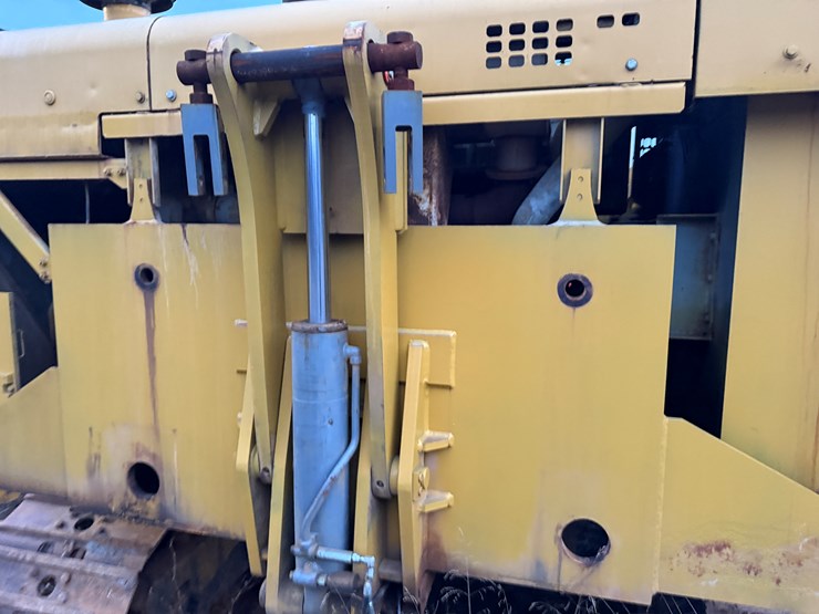 2006-deere-650d-lc-image-24