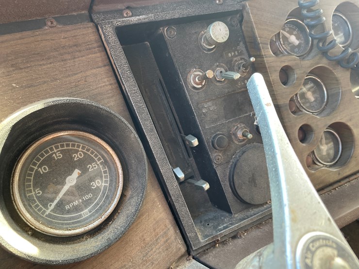 #13014-•-1976-ford-dump-truck-(has-wi-title)-image-47