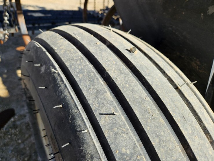 case-ih-200-image-46