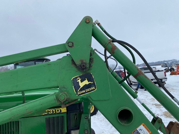 john-deere-6310-image-37