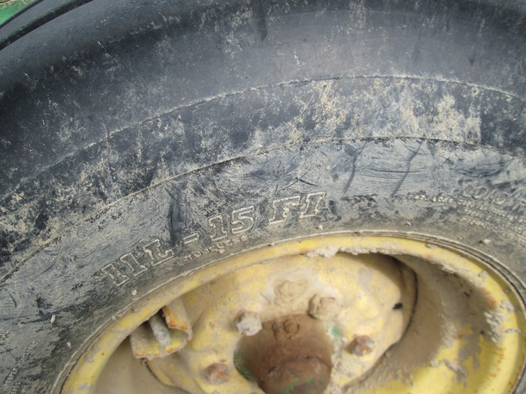 john-deere-637-image-11