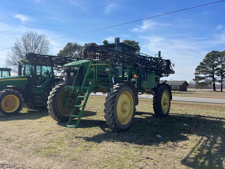 john-deere-4830-image-1