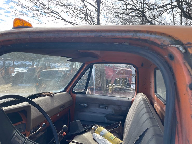 #13018-•-1974-gmc-6500-tractor-(has-wi-title)-image-60