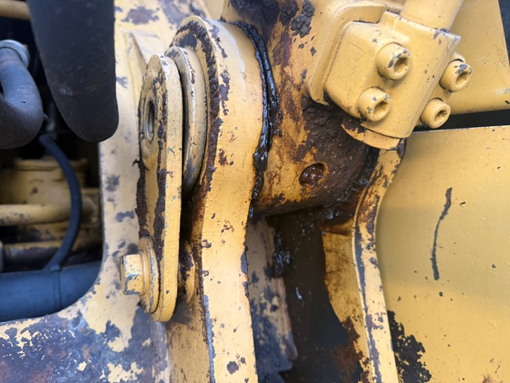 2004-caterpillar-321c-image-20