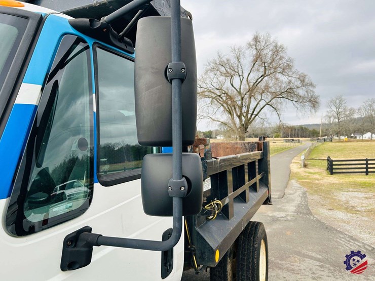 2012-international-durastar-4300-image-31