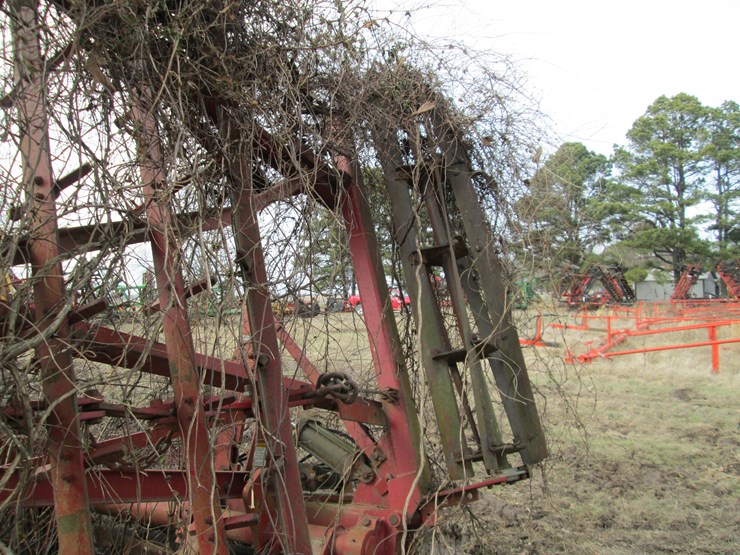 case-ih-568-image-16