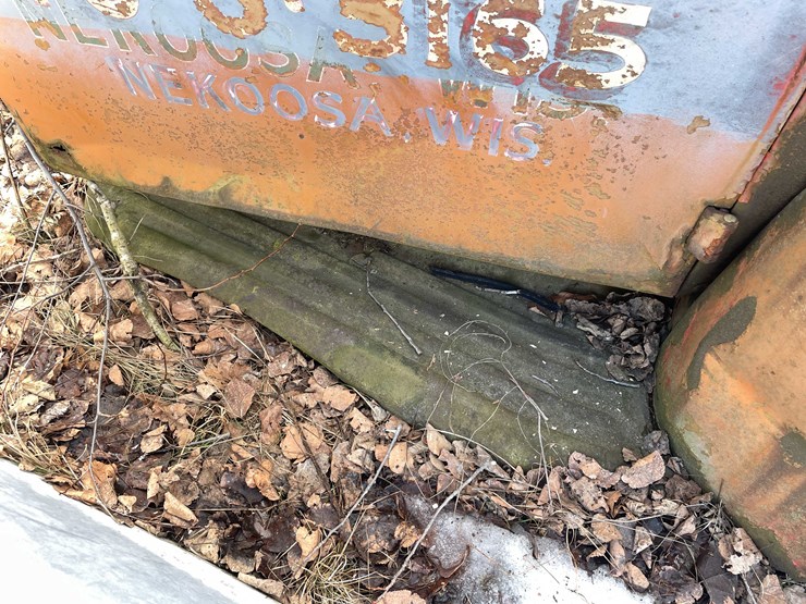 #13026-•-(1)-vintage-truck-and-(2)-vintage-cars-(no-title)-image-23