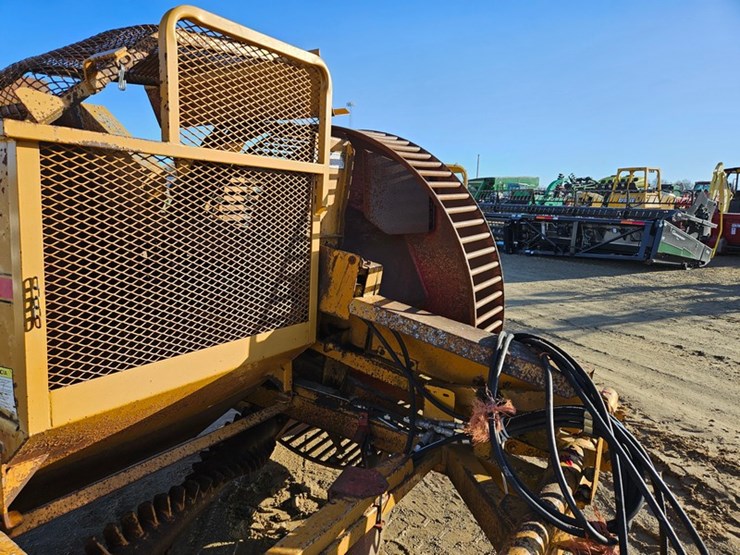 haybuster-3106-image-16