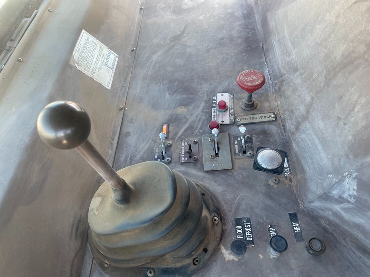 #1171-•-1989-international-george-failing-lp12,-model-f1954,-6x6-(peralta,-nm)-image-47