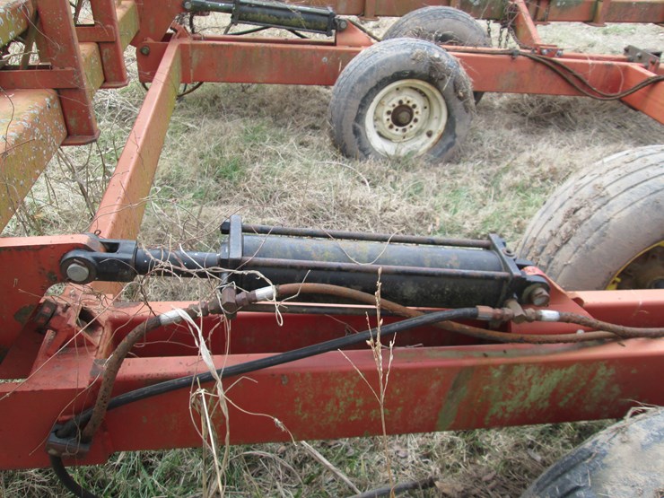 #27333-•-mcfarlane-28'-harrow-image-11