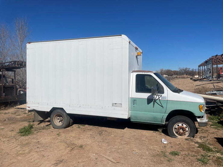 #1267-•-1997-ford-box-truck-(peralta,-nm)-image-1
