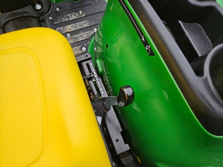 2025-john-deere-3032e-image-20