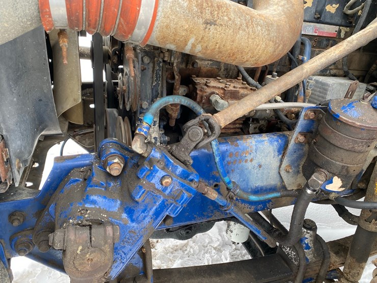 1994-freightliner-day-cab-semi-image-56