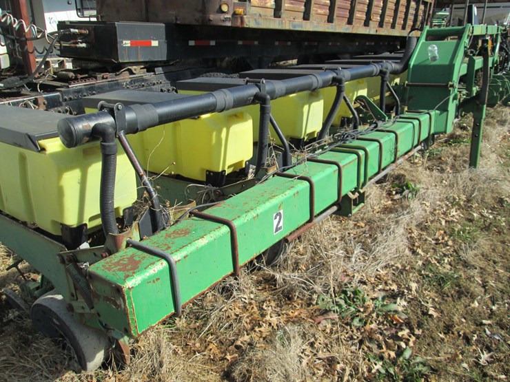 john-deere-1720-image-19