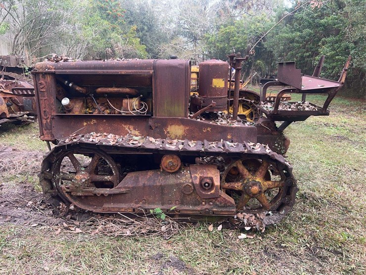caterpillar-2-ton-crawler-image-2