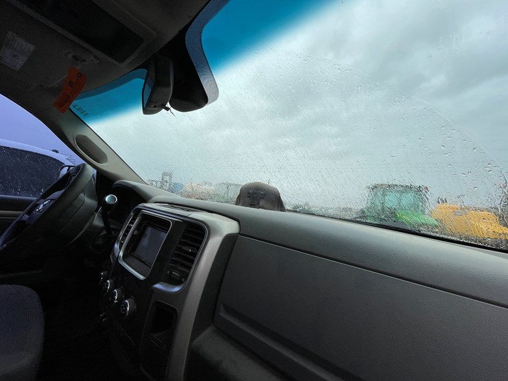 2014-dodge-2500-image-13