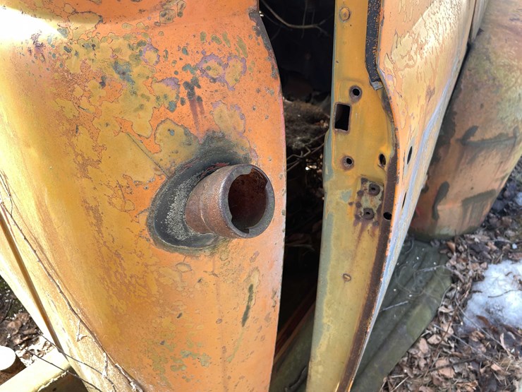 #13026-•-(1)-vintage-truck-and-(2)-vintage-cars-(no-title)-image-27