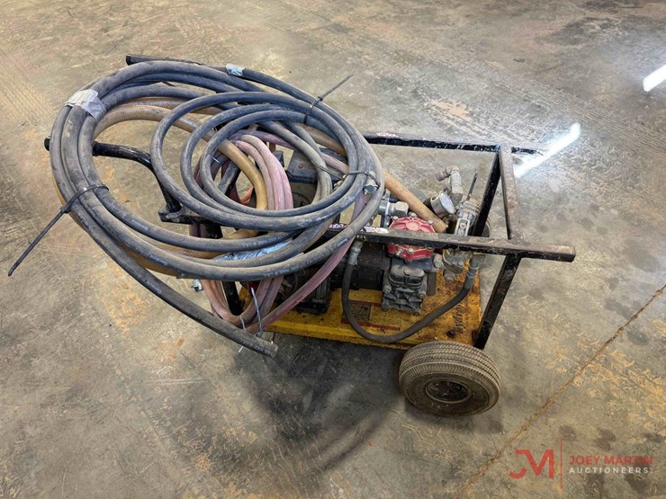 hurcohydrostatic-test-pump-image-3