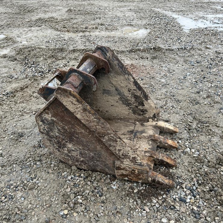 Bobcat 24” Excavator Bucket