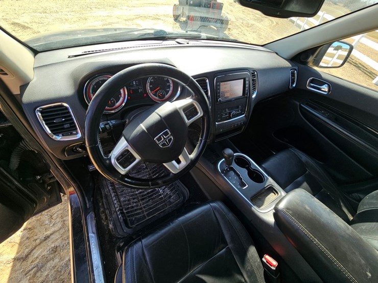 2012-dodge-durango-image-18