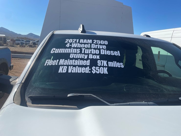 2021-dodge-2500-image-4