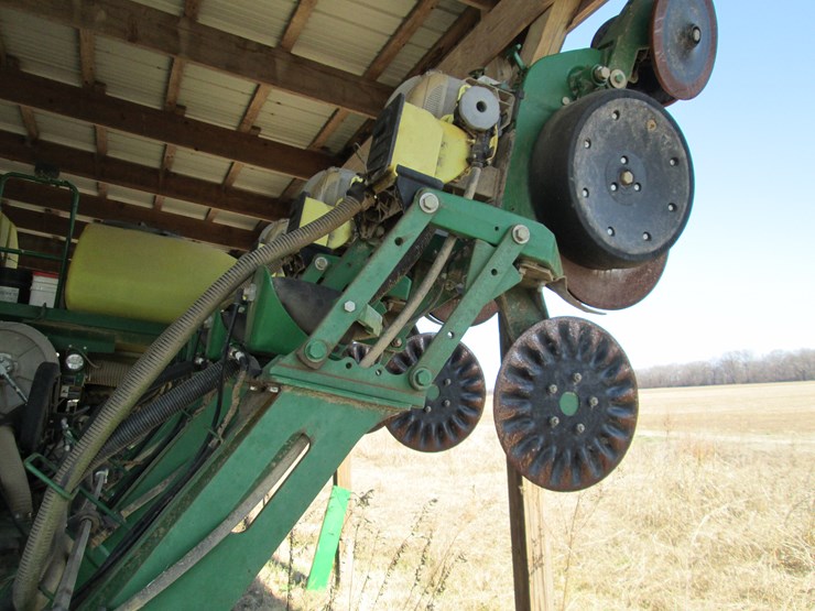 john-deere-1790-image-34